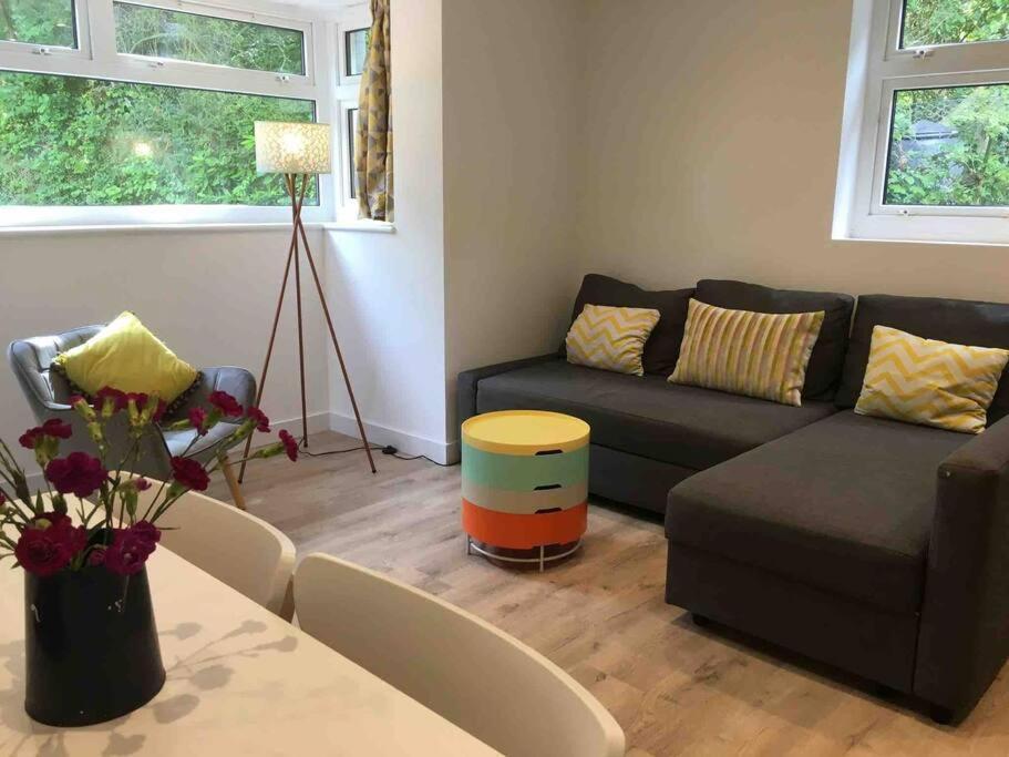 Bright And Spacious Annex Near Lymington With Private Garden ภายนอก รูปภาพ