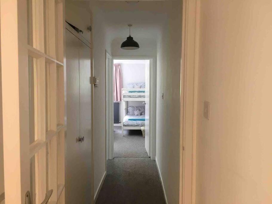 Bright And Spacious Annex Near Lymington With Private Garden ภายนอก รูปภาพ